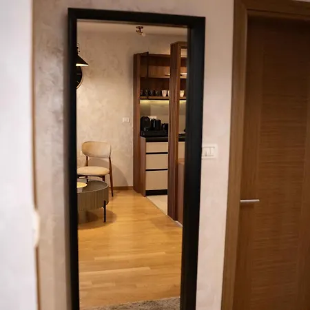 Apartment Kremona Lux *