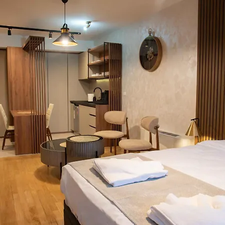 Apartment Kremona Lux *